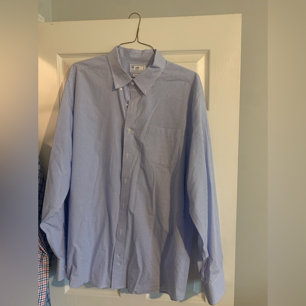 SOUTHERN TIDE • XXL • BLUE BUTTON DOWN